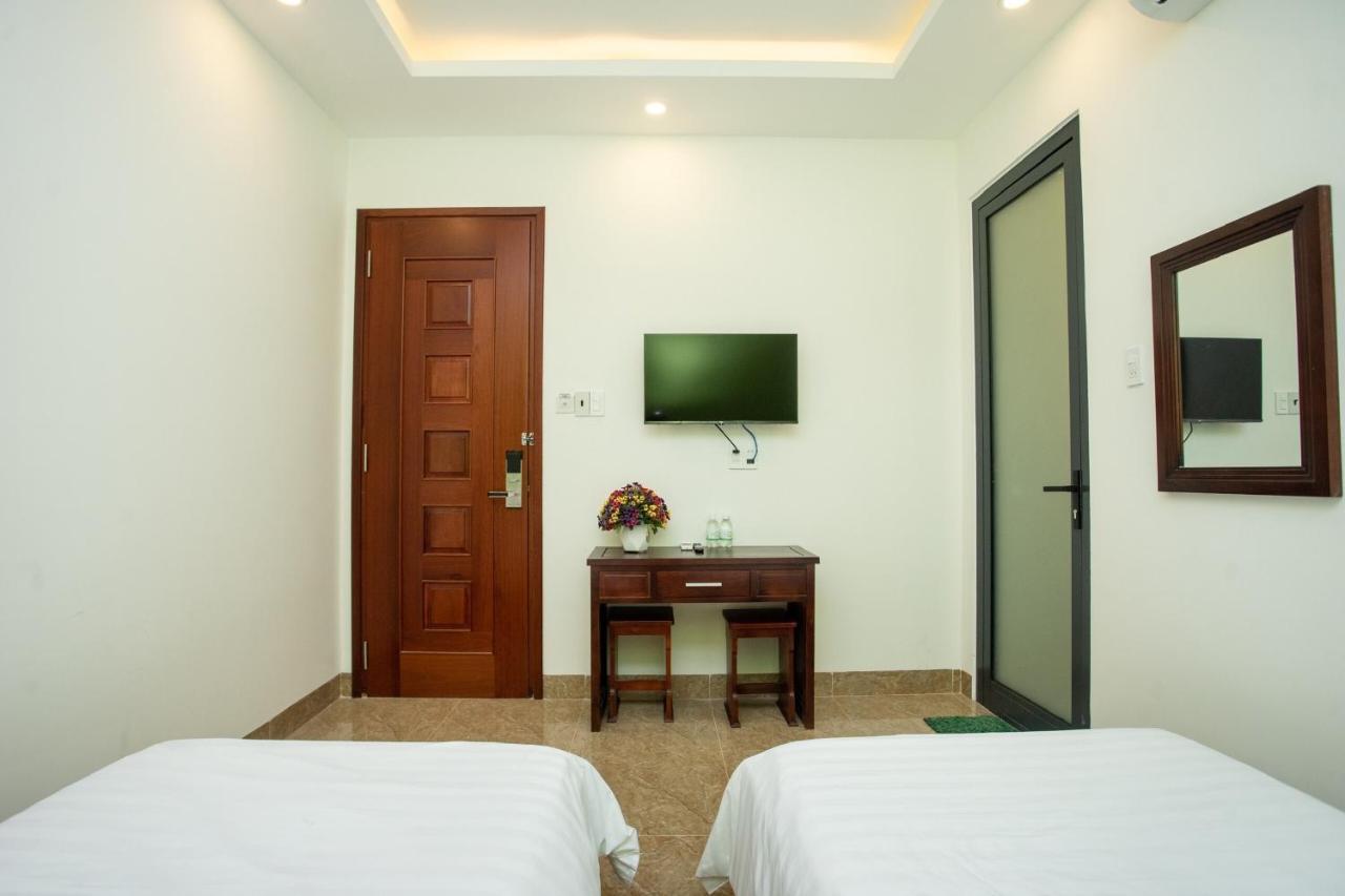 Hotel Khach San Hoang Long Nha Trang Exterior foto